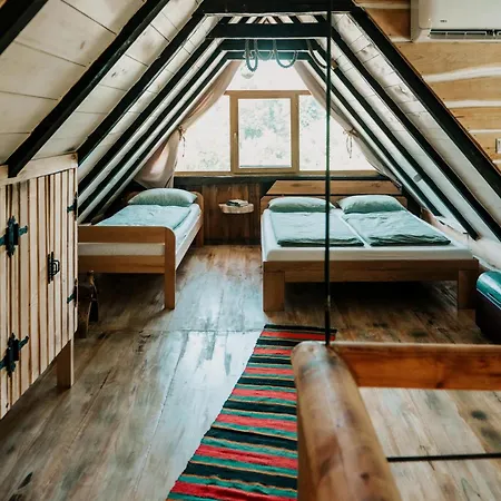 Magaze De Luxe Ferienhaus *