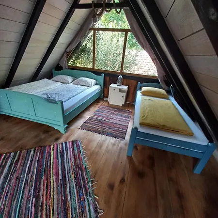 Magaze De Luxe Ferienhaus *